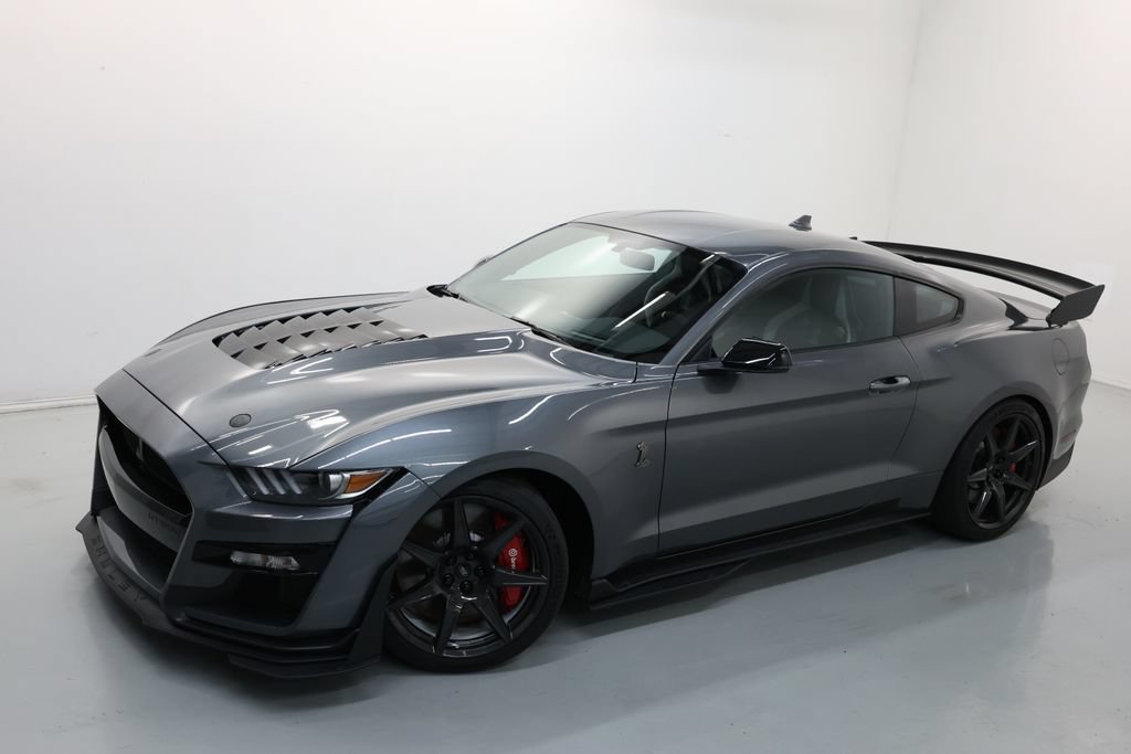 Used 2022 Ford Mustang Shelby GT500 w/ Carbon Fiber Track Pack RWD image 54