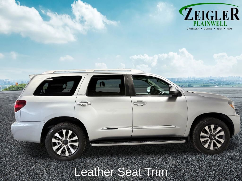 Used 2020 Toyota Sequoia Limited image 12