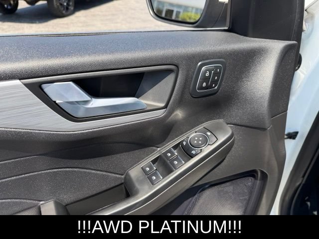 Used 2024 Ford Escape Platinum AWD/4WD image 22
