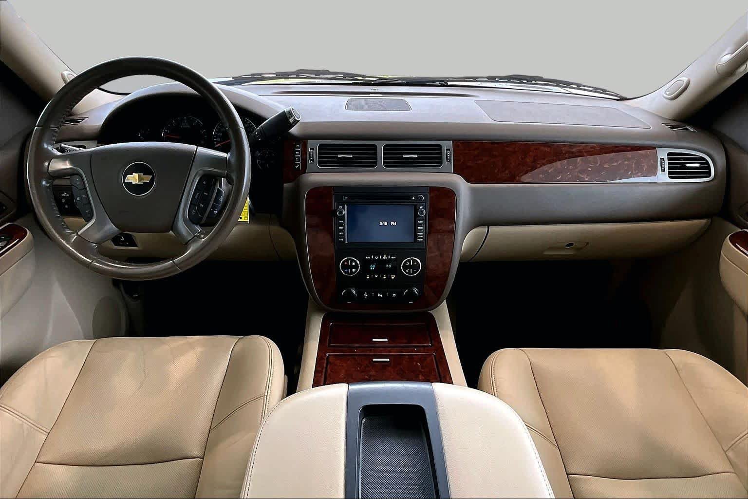 Used 2011 Chevrolet Tahoe LTZ AWD/4WD image 15