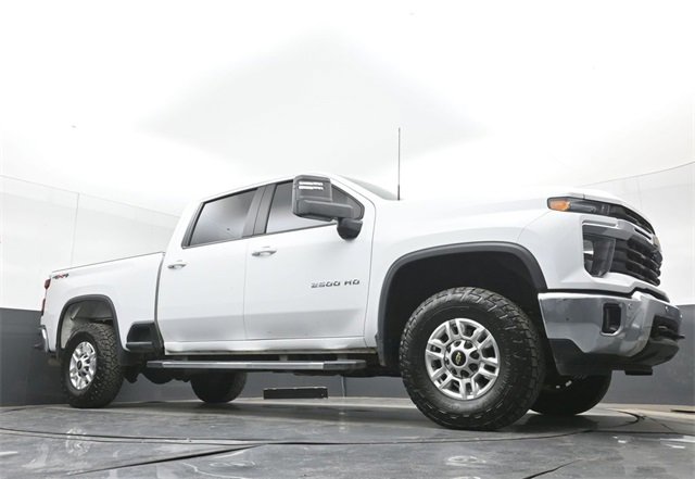 Certified 2025 Chevrolet Silverado 2500 LT w/ Safety Package image 41