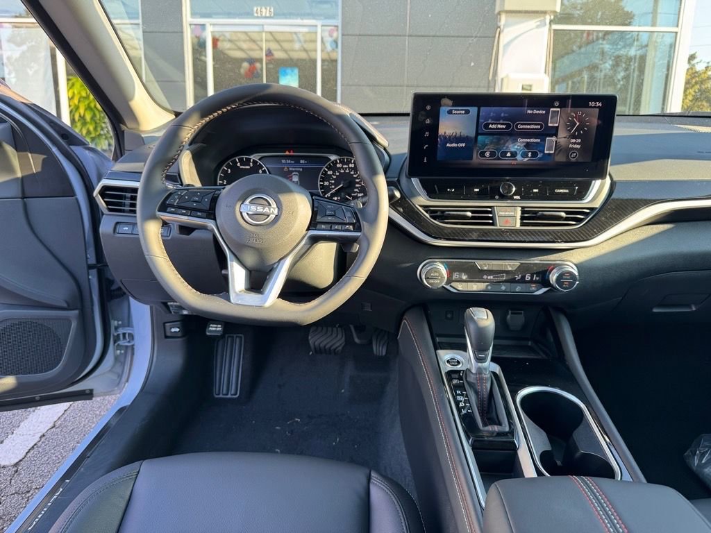 New 2025 Nissan Altima 2.5 SR w/ SR Premium Package image 12