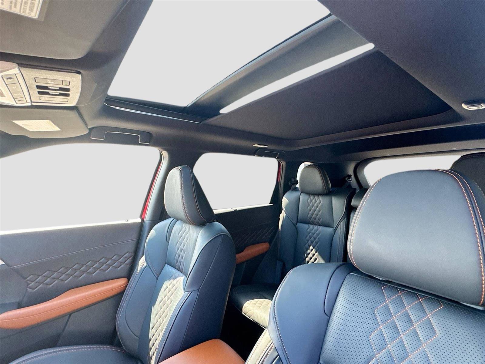 New 2025 Mitsubishi Outlander SEL AWD/4WD image 22