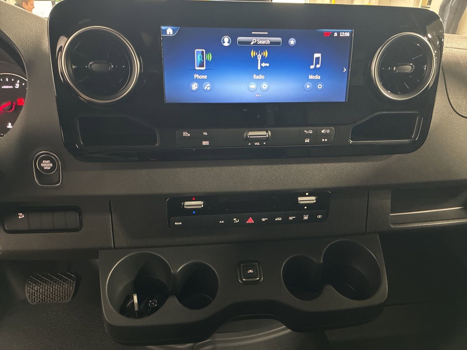 New 2026 Mercedes-Benz Sprinter 2500 image 11