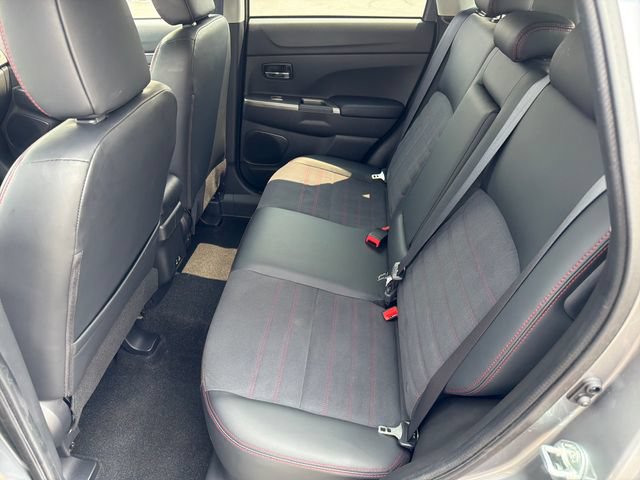 Used 2025 Mitsubishi Outlander Sport SE AWD/4WD image 24
