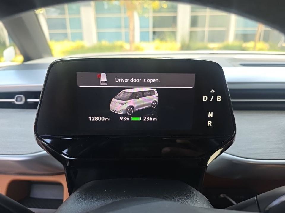 Used 2025 Volkswagen ID. Buzz Pro S Plus AWD/4WD image 6