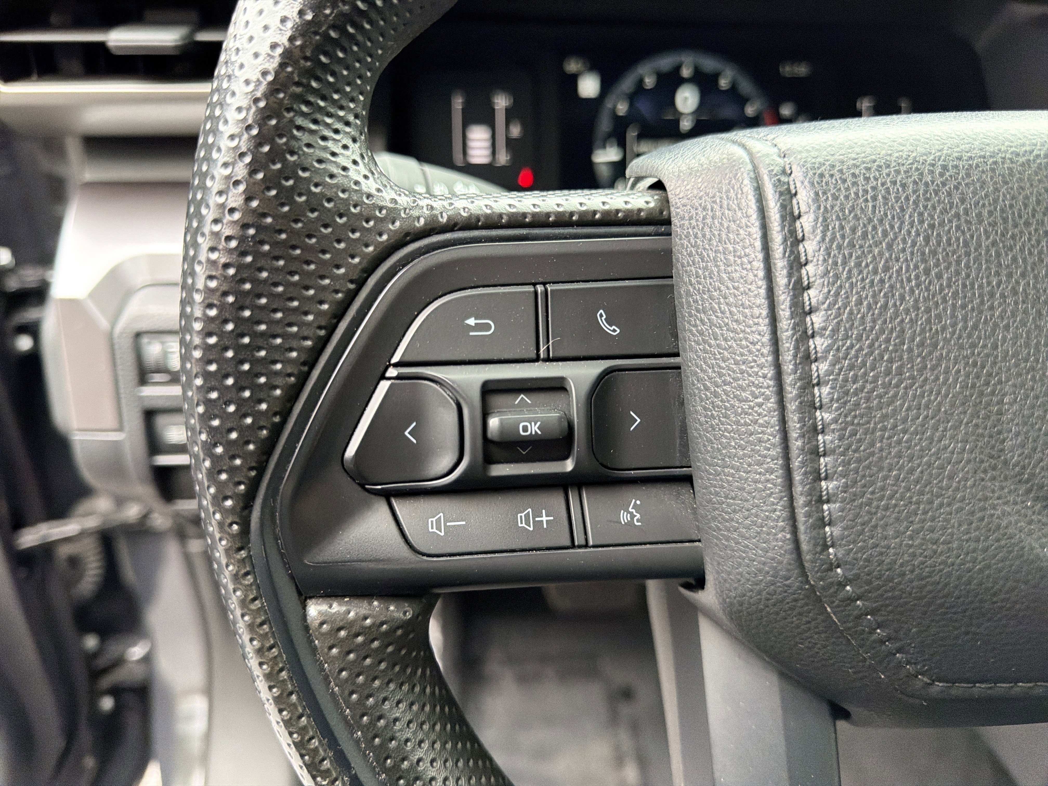Used 2024 Toyota Tacoma SR5 image 24