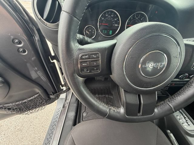 Used 2014 Jeep Wrangler Unlimited Sport w/ Connectivity Group AWD/4WD image 23
