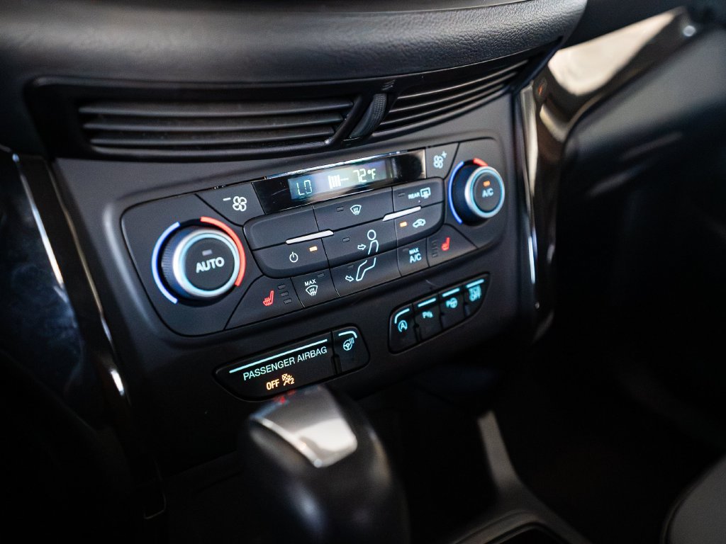 Used 2018 Ford Escape Titanium AWD/4WD image 19