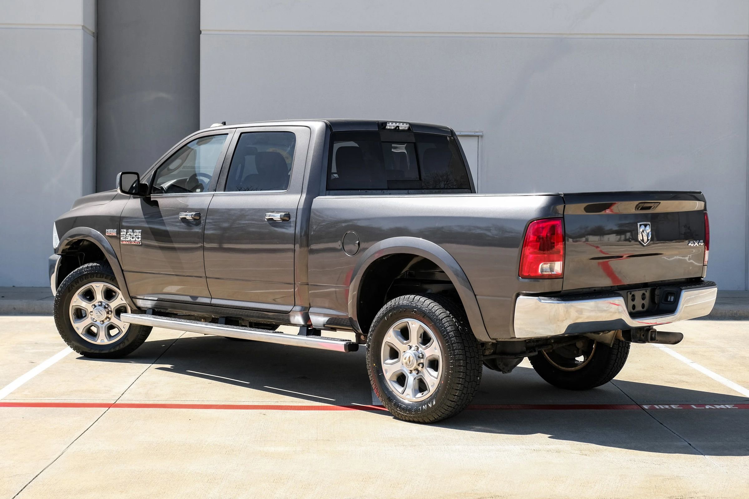 Used 2018 RAM 2500 Lone Star image 11
