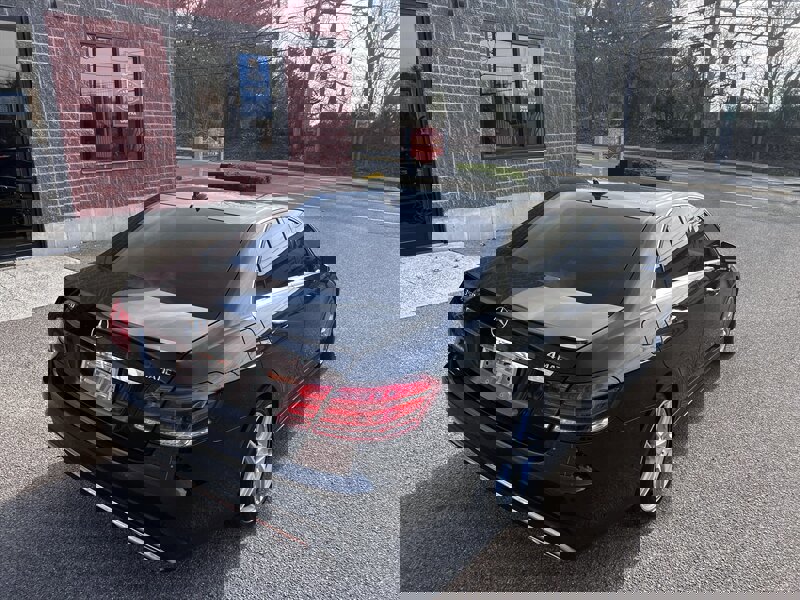 Used 2014 Mercedes-Benz E 350 4MATIC Sedan image 7