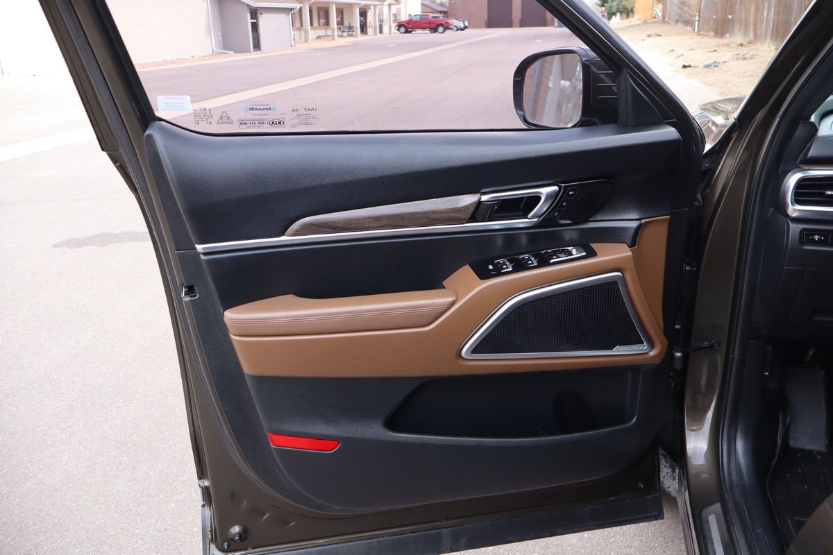 Used 2020 Kia Telluride SX w/ SX Prestige Package image 25