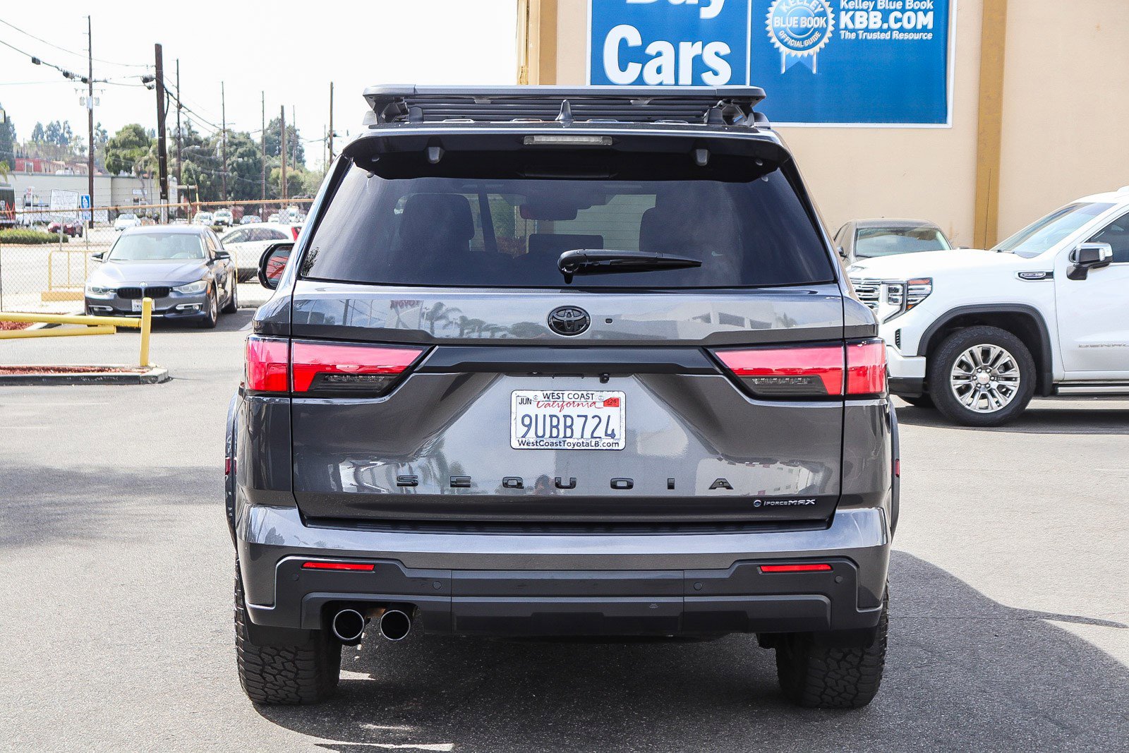 Used 2025 Toyota Sequoia TRD Pro w/ Tow Technology Package image 11
