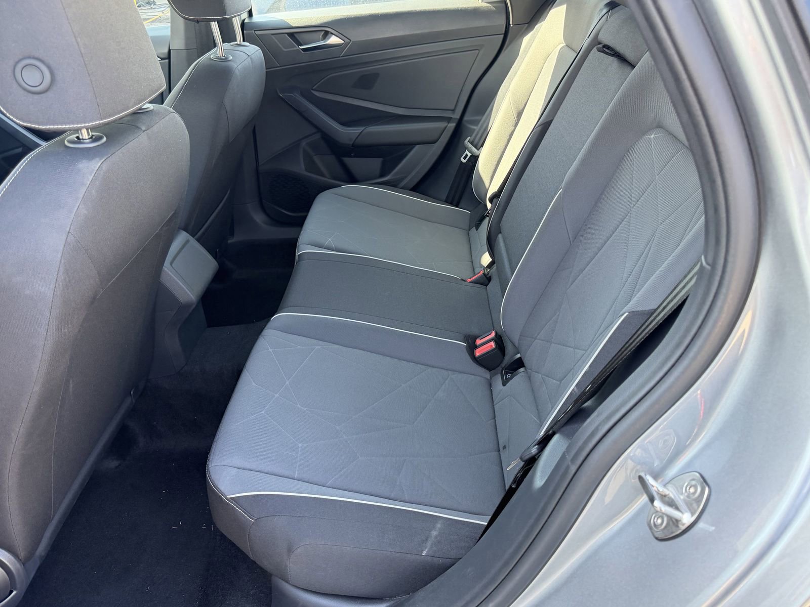 Used 2025 Volkswagen Jetta Sport image 21