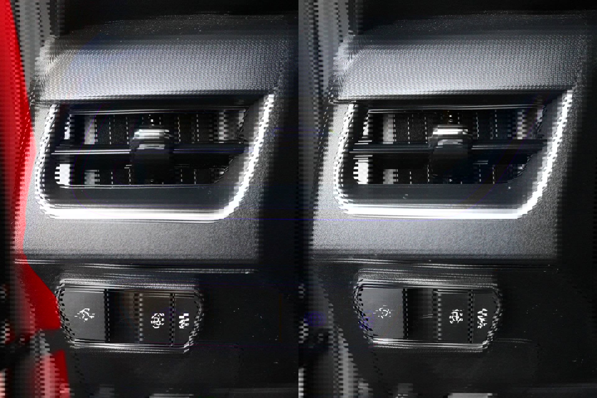 Used 2025 Kia K4 LXS image 21