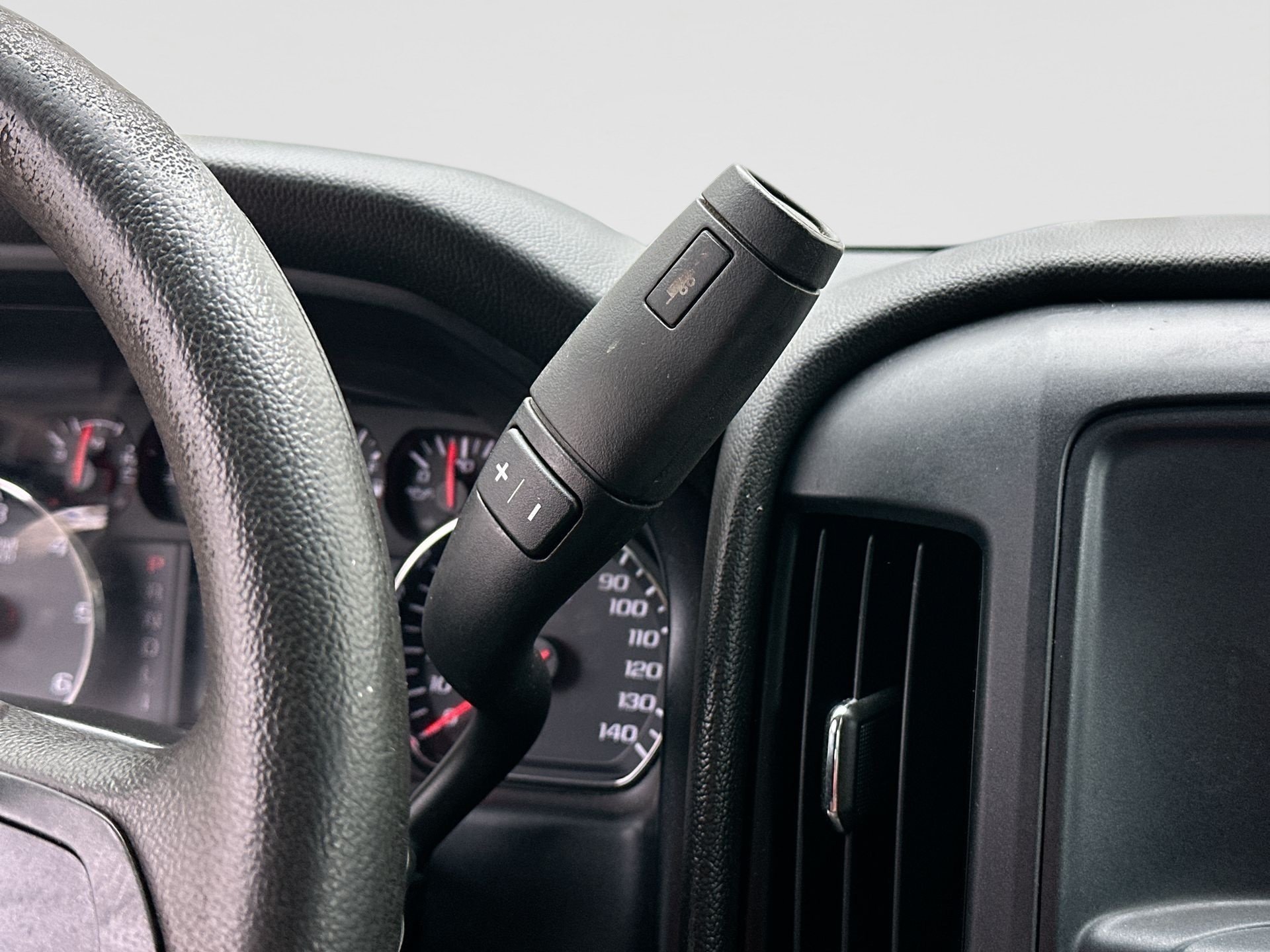Used 2018 Chevrolet Silverado 2500 W/T RWD image 15