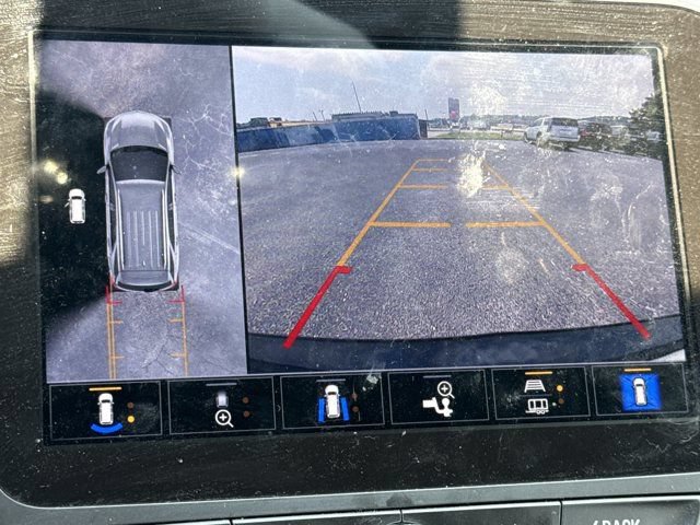 Used 2024 Chevrolet Equinox RS FWD image 30