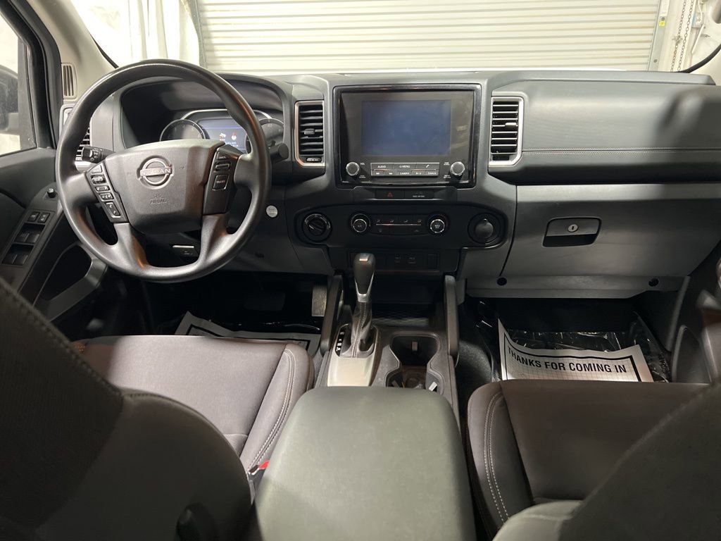 Used 2022 Nissan Frontier SV image 14