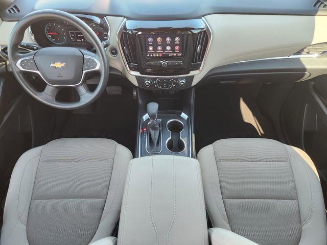 Used 2022 Chevrolet Traverse LS image 25