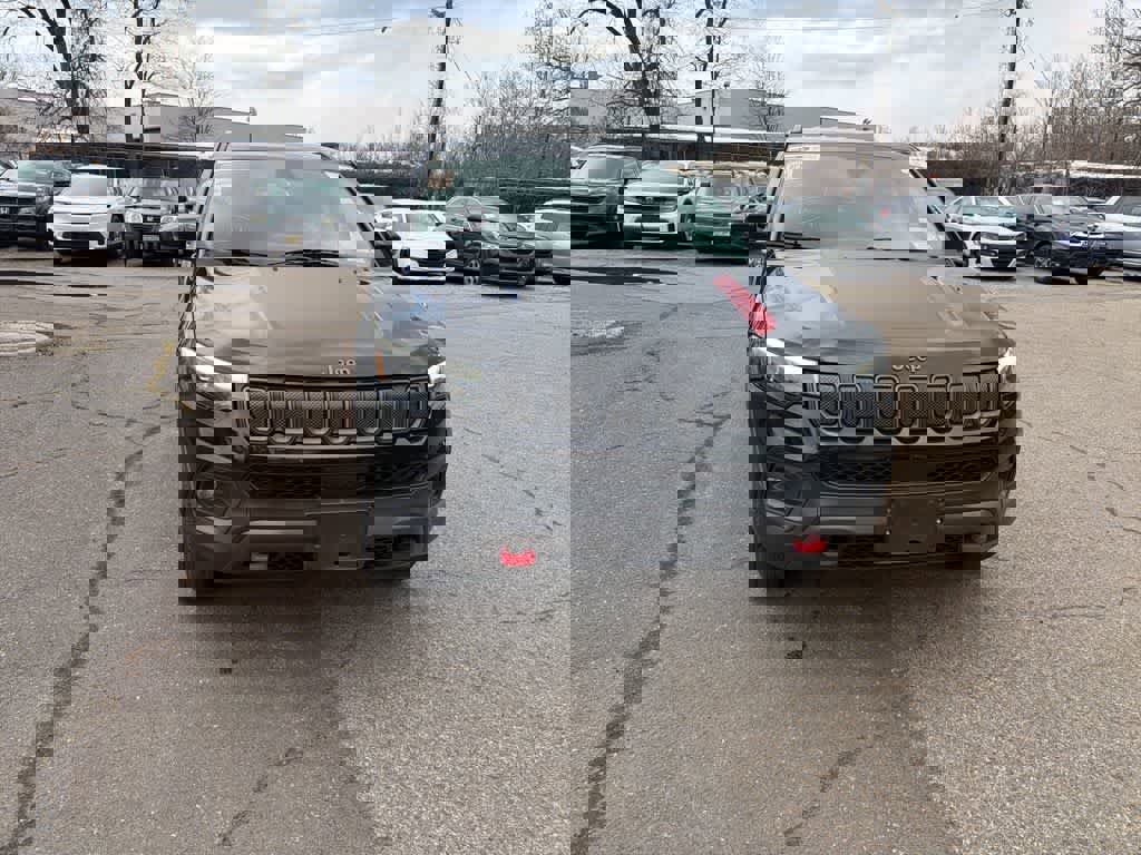 Used 2022 Jeep Compass Trailhawk w/ Trailhawk Elite Group image 26