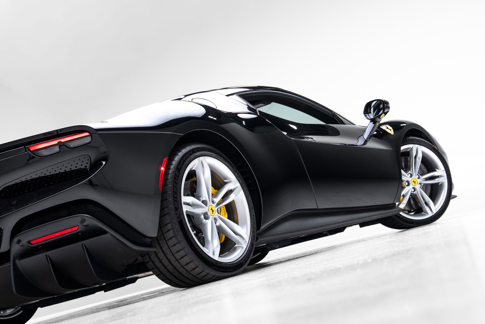 Used 2024 Ferrari 296 GTB image 4