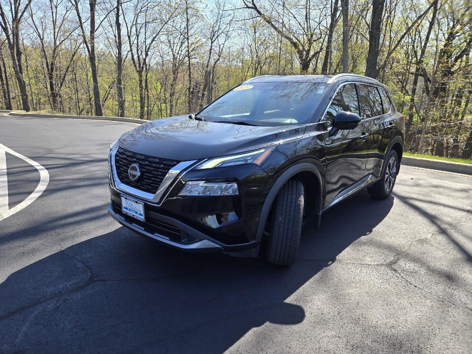 Used 2023 Nissan Rogue SL w/ SL Premium Package AWD/4WD image 4