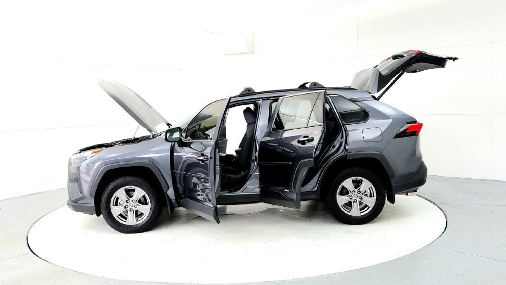Certified 2025 Toyota RAV4 XLE w/ Convenience Package AWD/4WD image 10
