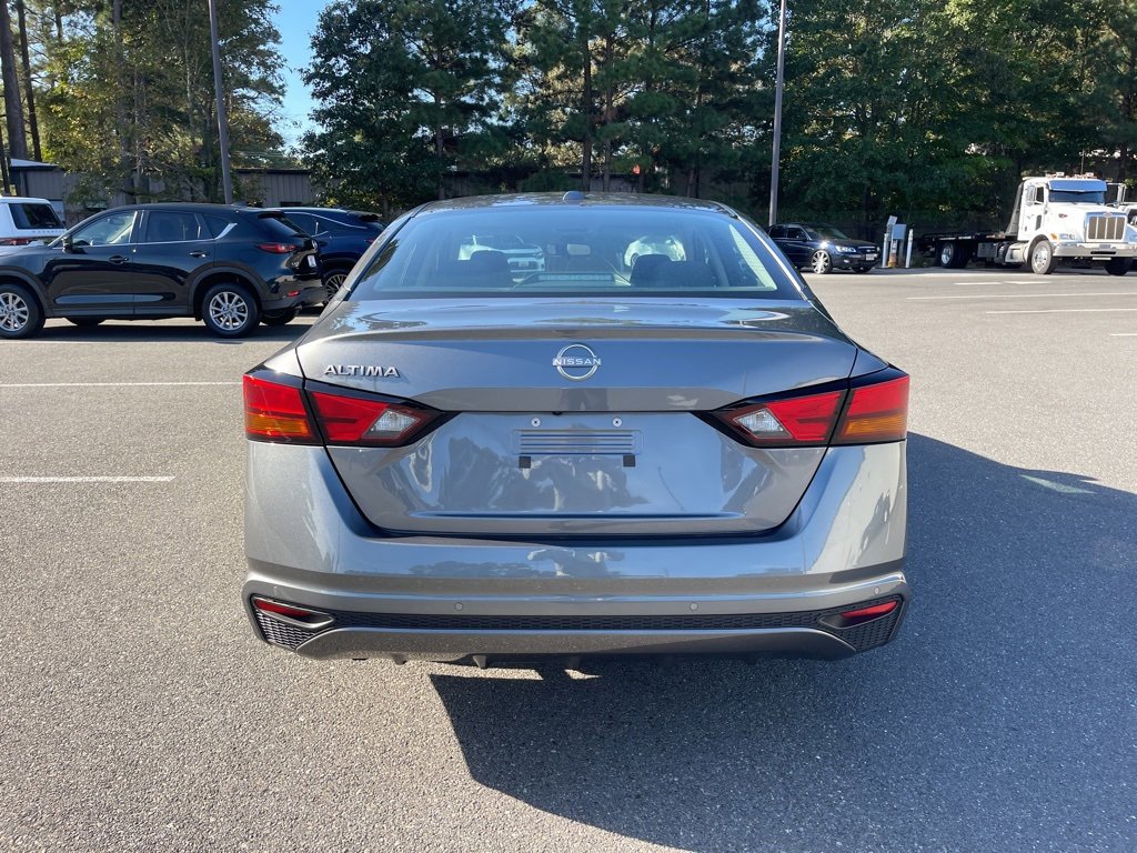 Used 2025 Nissan Altima 2.5 S image 6