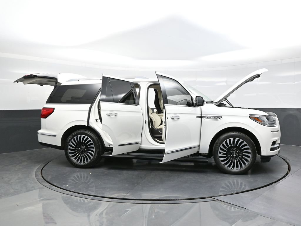 Used 2020 Lincoln Navigator Black Label image 33