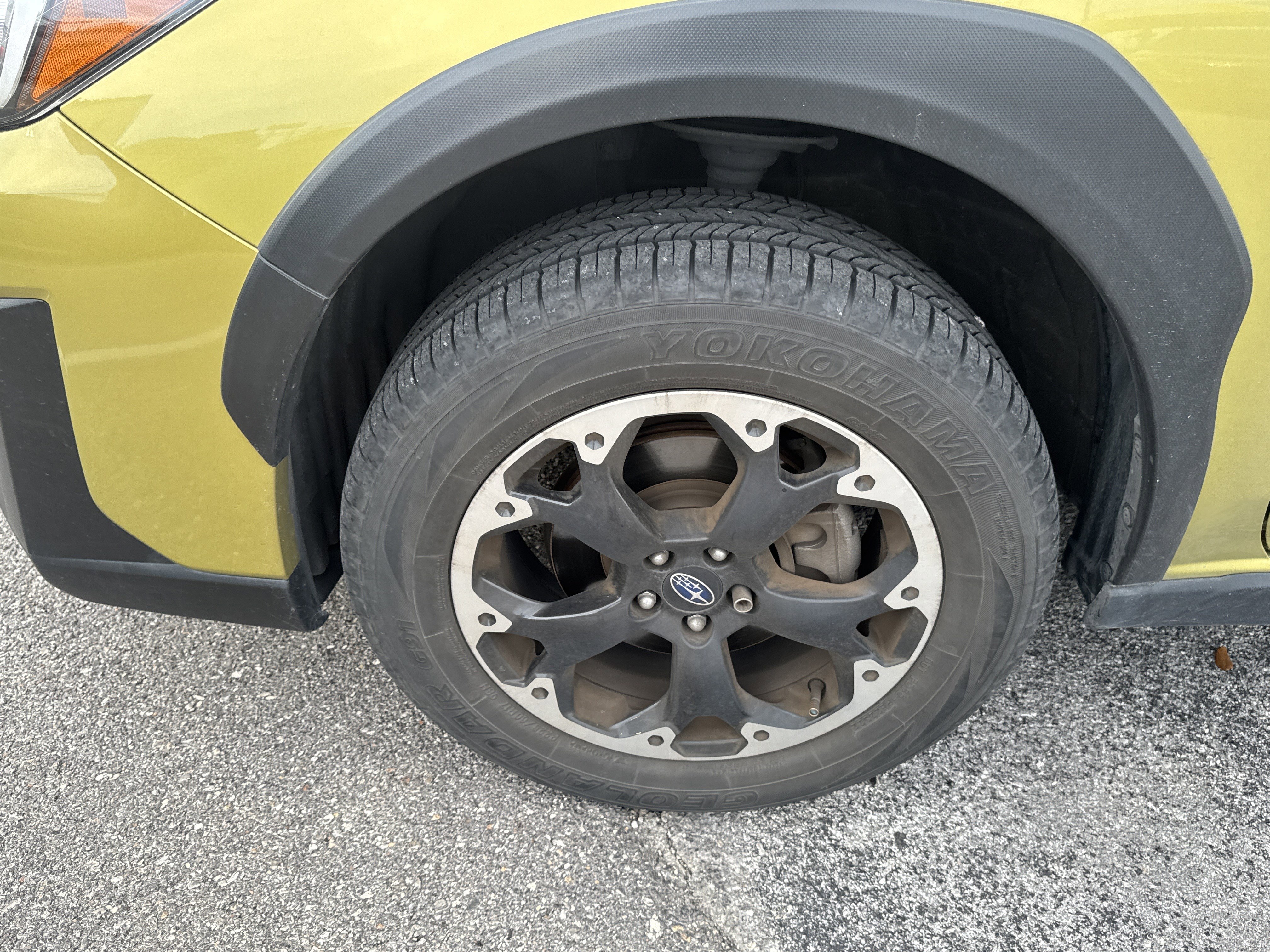 Certified 2023 Subaru Crosstrek 2.0i image 9