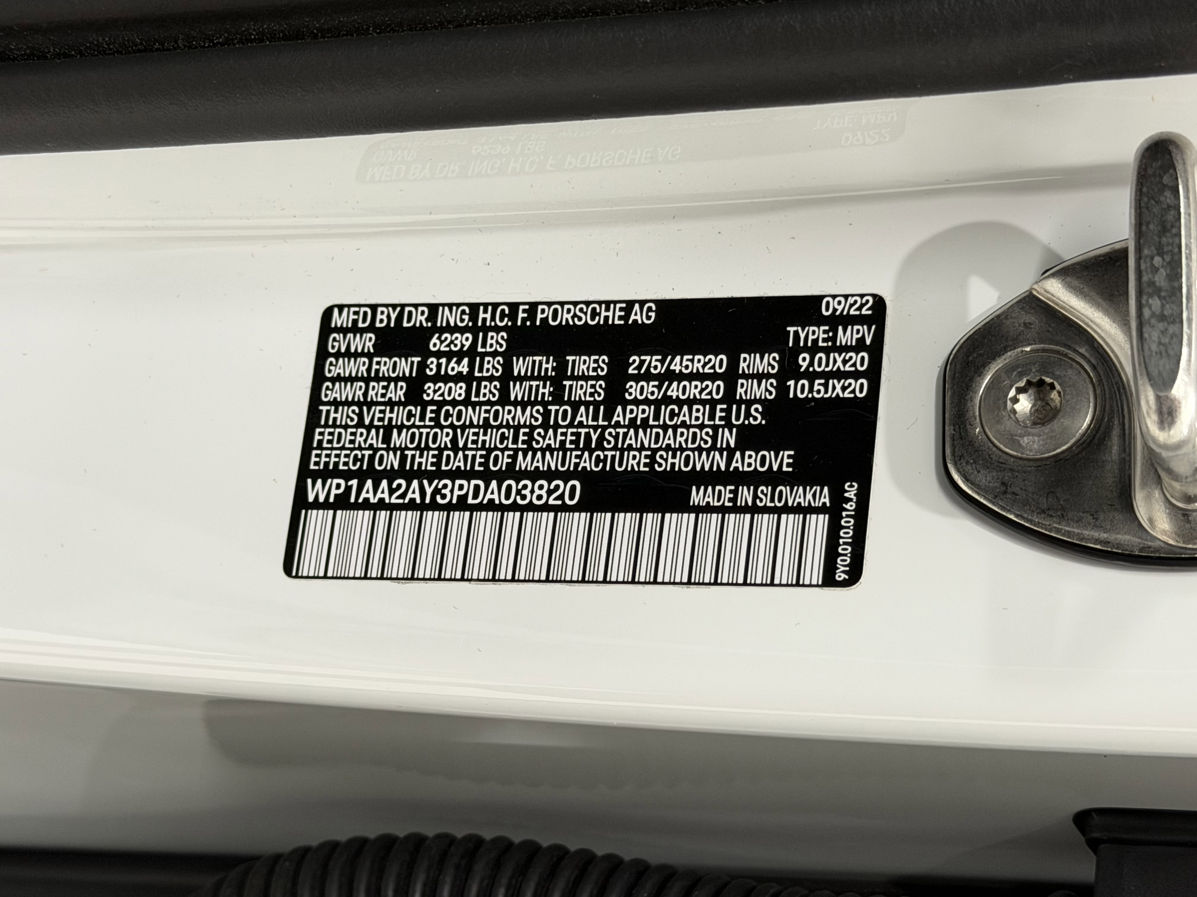 Certified 2023 Porsche Cayenne image 59