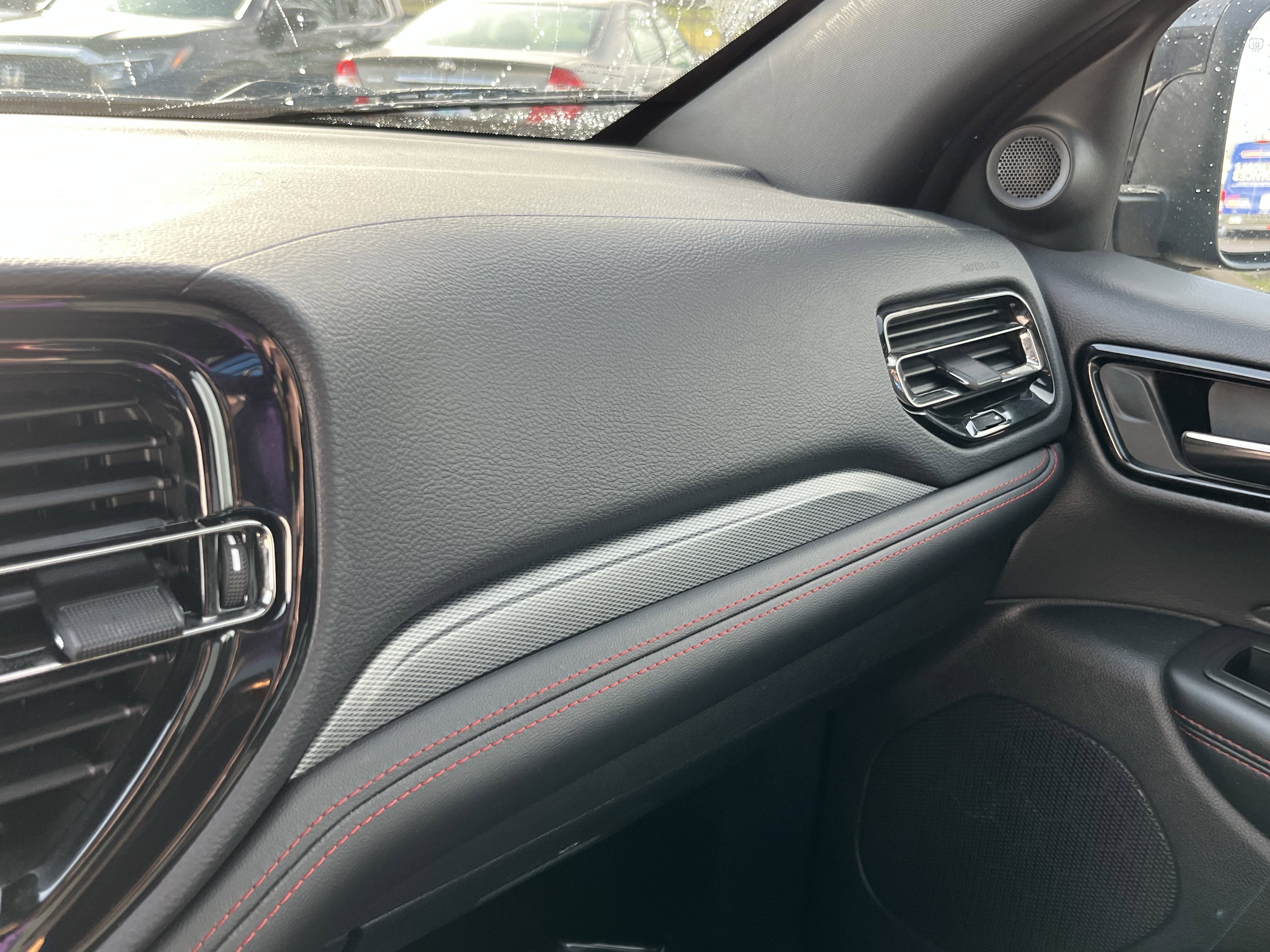 Used 2025 Dodge Durango GT image 23