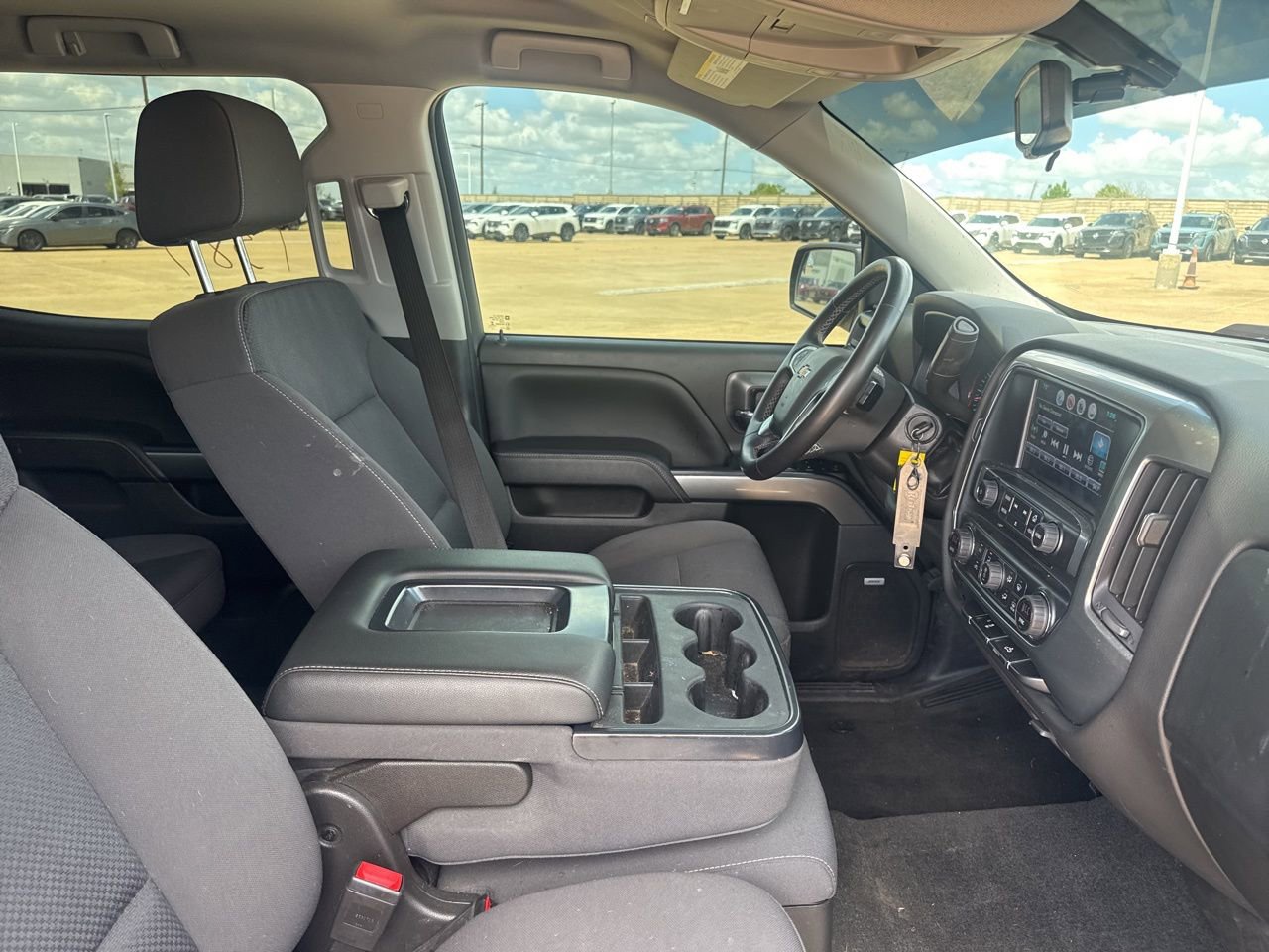 Used 2018 Chevrolet Silverado 1500 LT w/ Texas Edition image 33