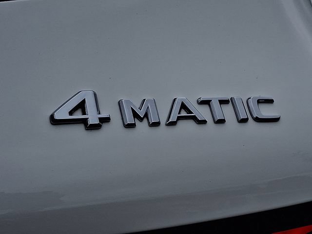 Used 2016 Mercedes-Benz GLC 300 4MATIC image 34