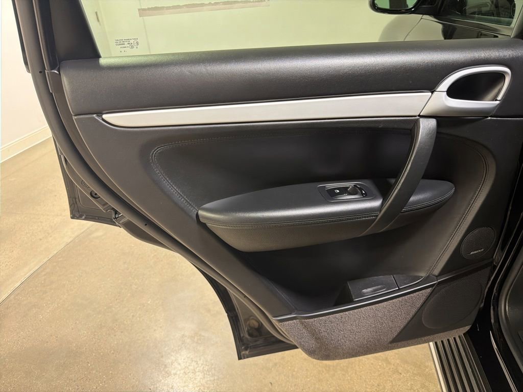 Used 2006 Porsche Cayenne Turbo AWD/4WD image 20