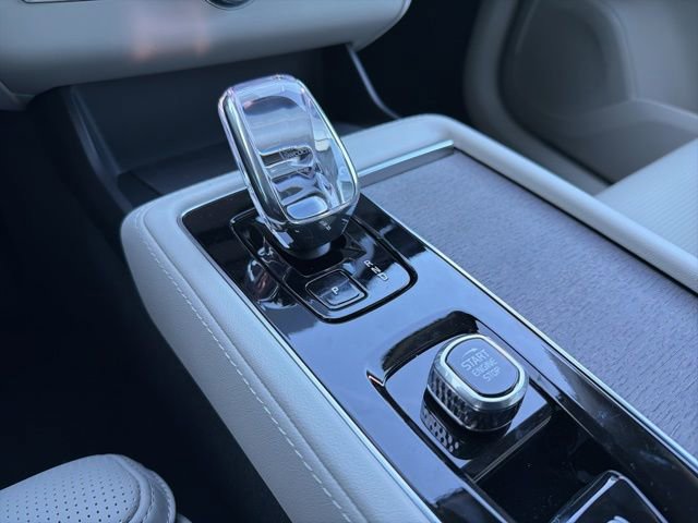New 2026 Volvo XC90 B6 Ultra w/ Protection Package Premier image 19