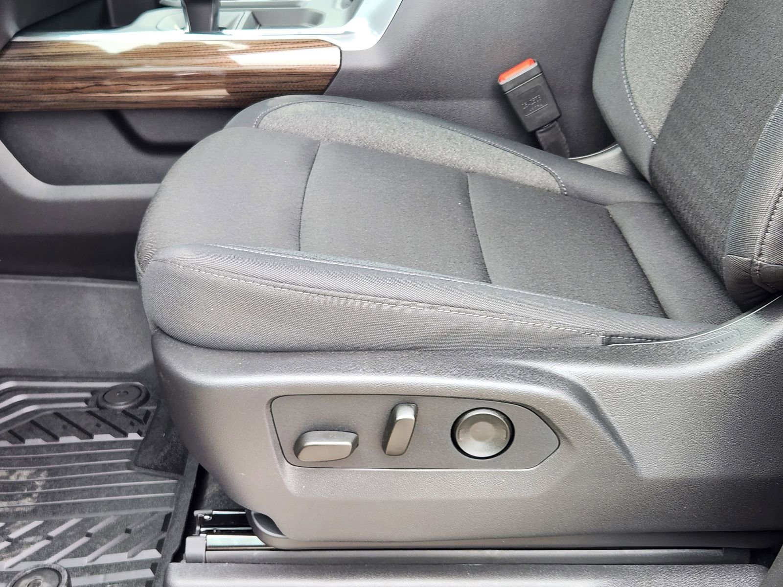 New 2026 Chevrolet Silverado 1500 LT Trail Boss w/ Convenience Package II image 22