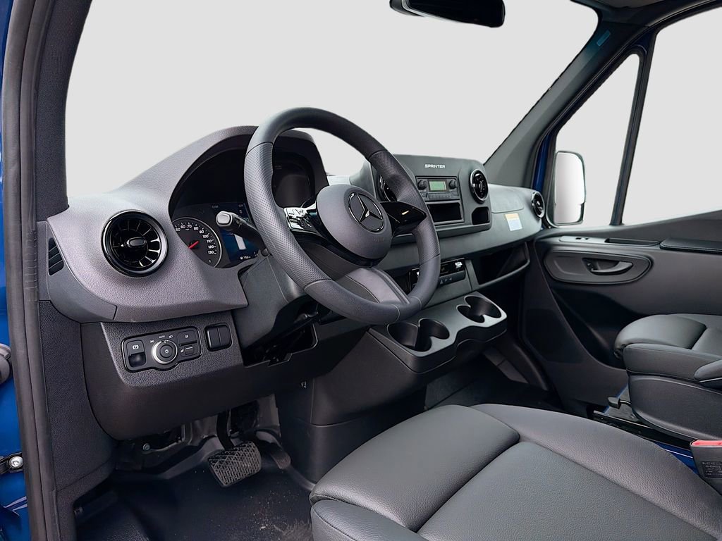 New 2026 Mercedes-Benz Sprinter 2500 image 10