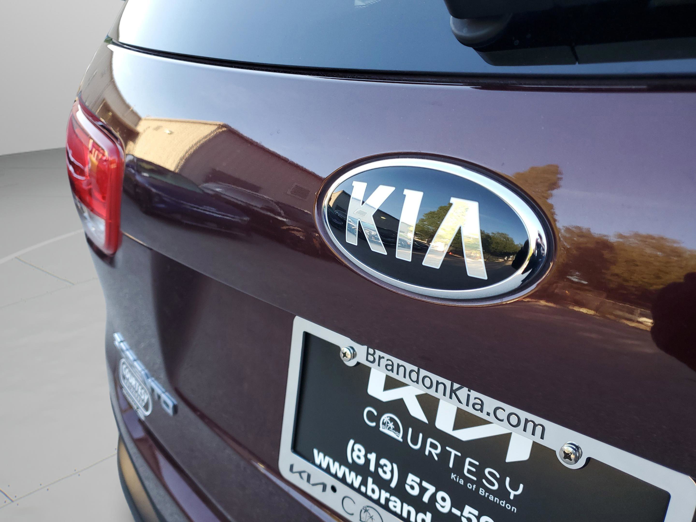 Used 2017 Kia Sorento LX image 32