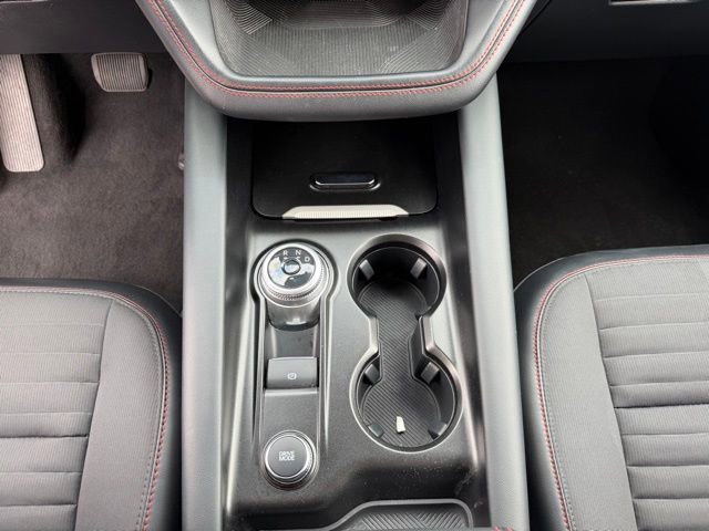 Used 2025 Ford Explorer ST-Line w/ ST-Line Street Pack AWD/4WD image 19