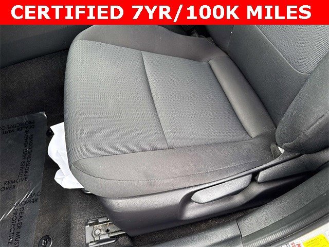 Used 2023 Toyota Prius LE image 15