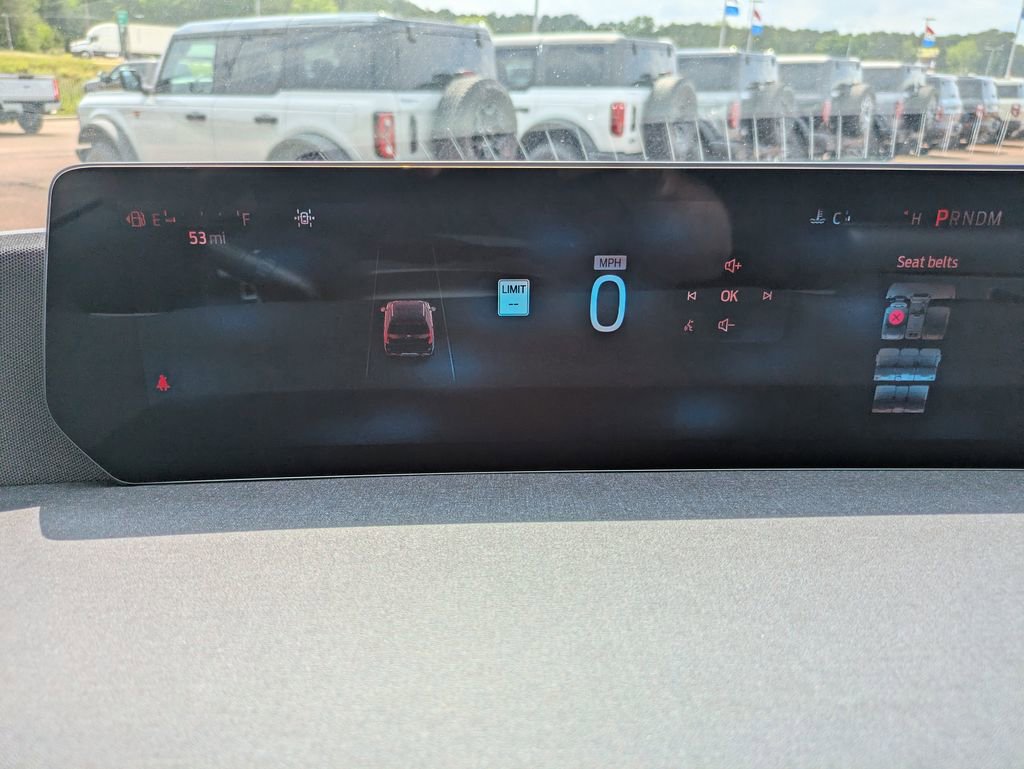 New 2026 Ford Expedition Active RWD image 17