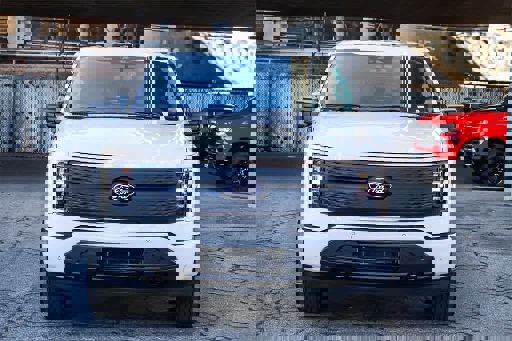 New 2025 Ford F150 Lightning Flash image 2