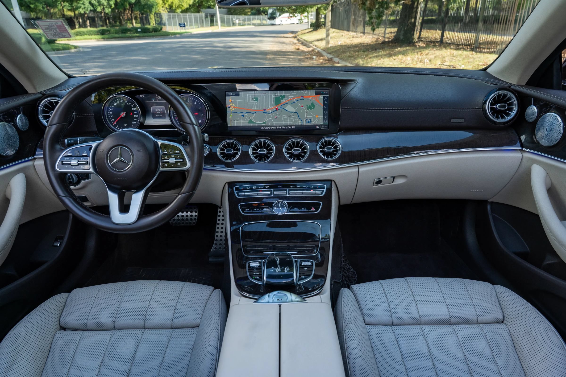 Used 2019 Mercedes-Benz E 450 Cabriolet image 14