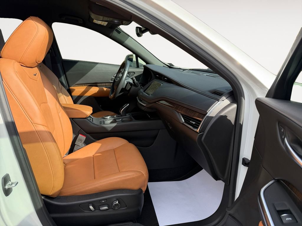 Used 2020 Cadillac XT4 Sport image 29