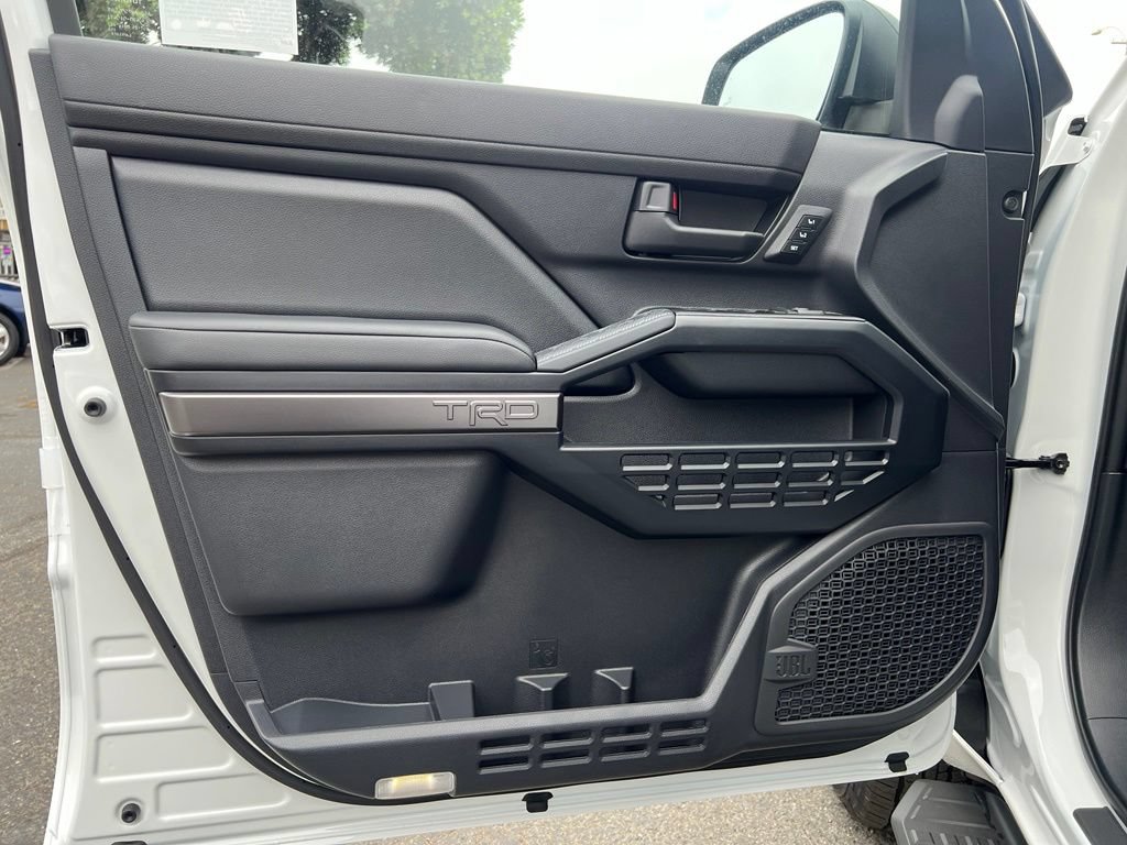 New 2026 Toyota 4Runner TRD Off-Road Premium AWD/4WD image 43