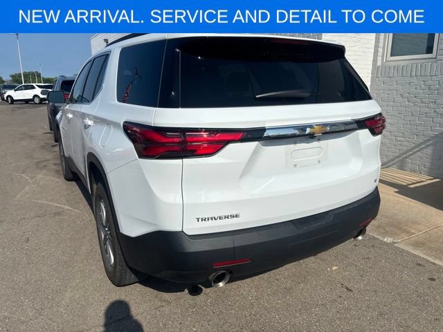 Used 2023 Chevrolet Traverse LT FWD image 8
