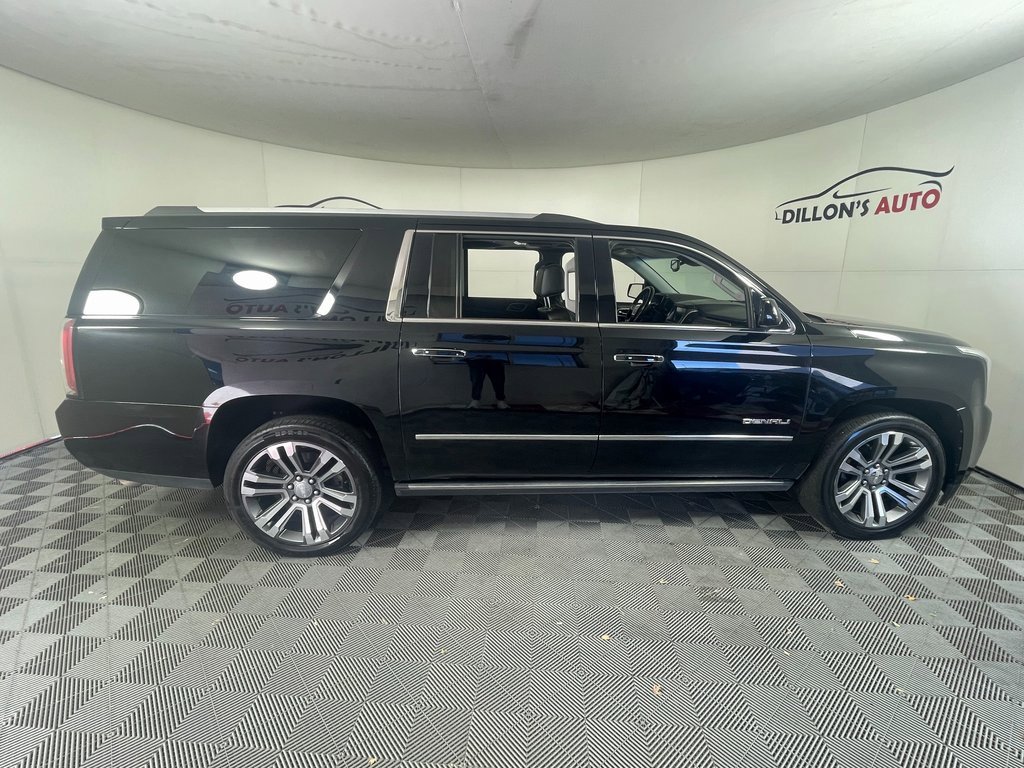 Used 2018 GMC Yukon XL Denali w/ Denali Ultimate Package image 9