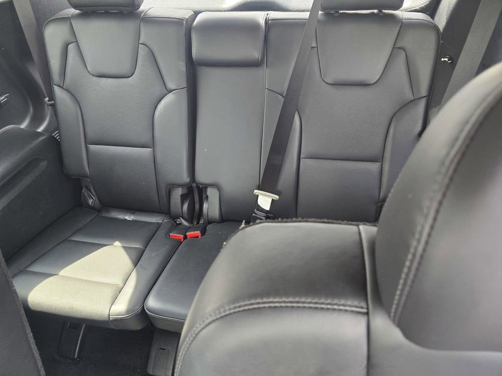 Used 2025 Kia Telluride S AWD/4WD image 11
