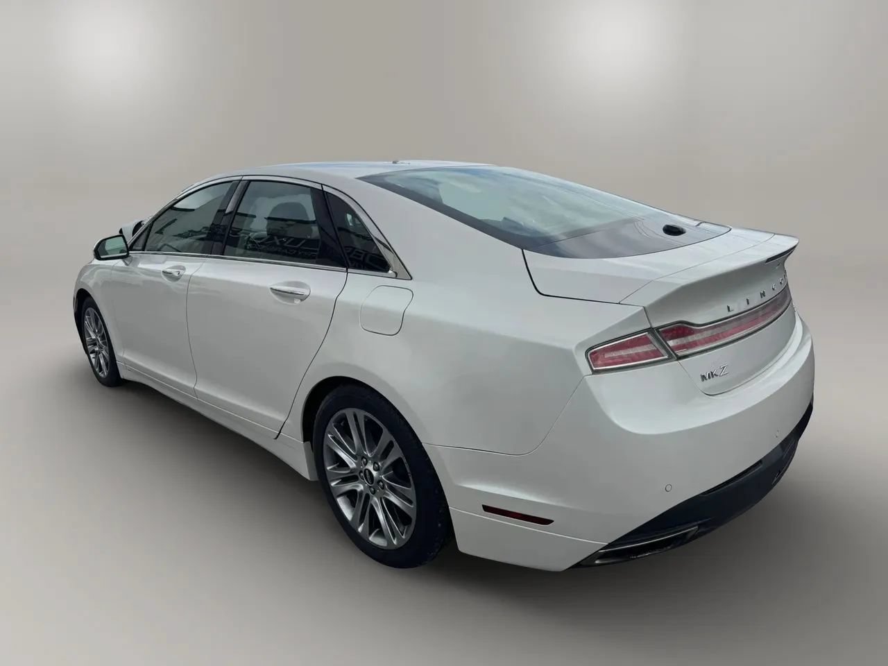 Used 2015 Lincoln MKZ AWD w/ Equipment Group 102A Reserve image 6